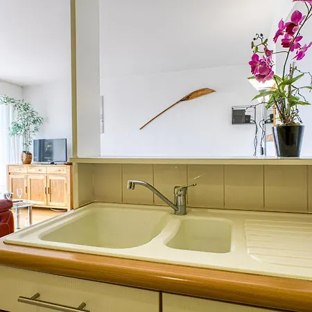 Pet Friendly In With Wifi * La Rochelle (Charente-Maritime)